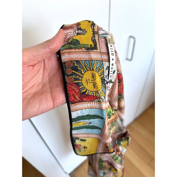 Alice + Olivia Tarot Card Alfie Silk Blouse Collared Top Mystical Print Shirt XS - Picture 14 of 14